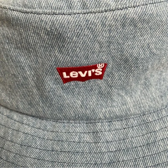 Levi's Lightwash Denim Bucket Hat Gorpcore Streetwear - Picture 2 of 5